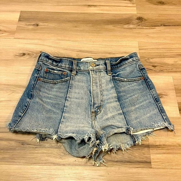 Abercrombie & Fitch Pants - Abercrombie & Fitch 27/4 High Rose Mom Short Cut Off Shorts